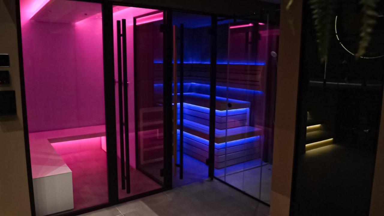 Marconio Wellness Private Pool & Spa - City Center 贝尔格莱德 外观 照片