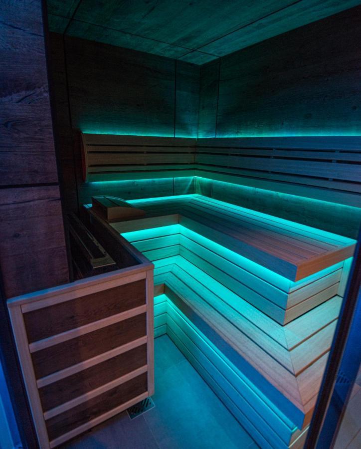 Marconio Wellness Private Pool & Spa - City Center 贝尔格莱德 外观 照片