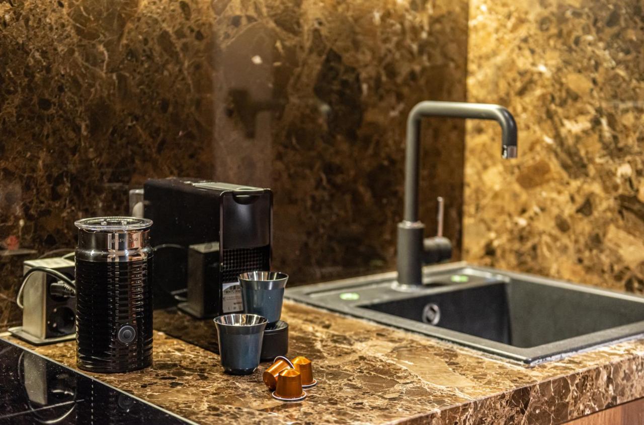 Marconio Wellness Private Pool & Spa - City Center 贝尔格莱德 外观 照片