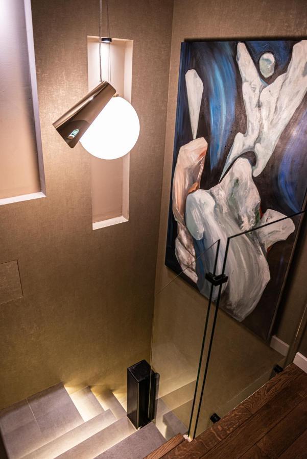 Marconio Wellness Private Pool & Spa - City Center 贝尔格莱德 外观 照片